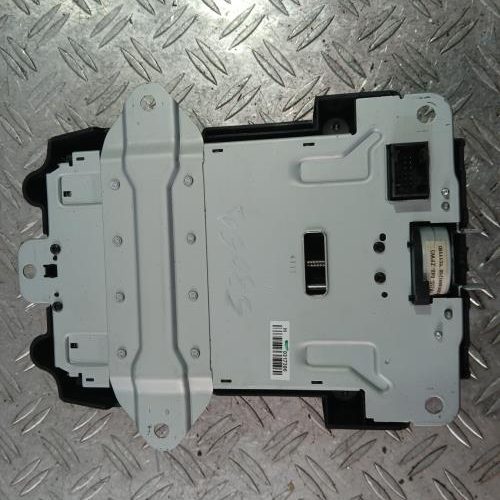 PEUGEOT 5008 1 PHASE 1