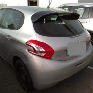 PEUGEOT 208 1