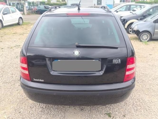 SKODA FABIA 1