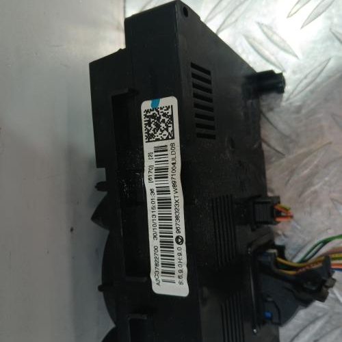 PEUGEOT 5008 1 PHASE 1