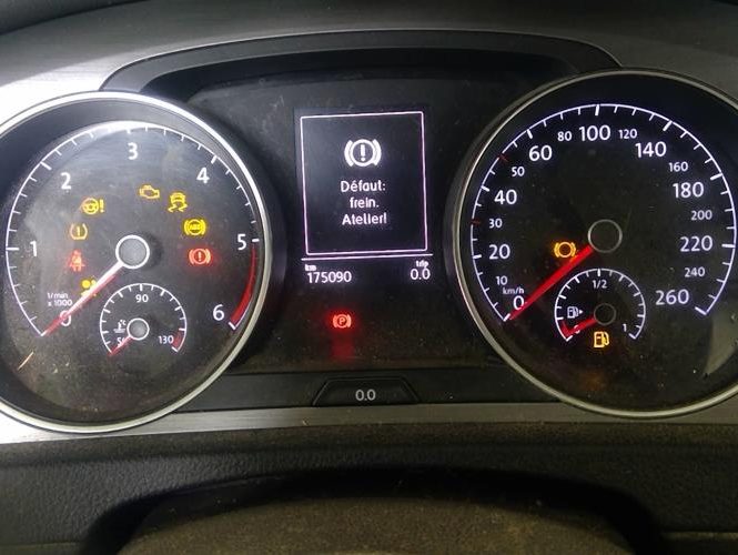 VOLKSWAGEN GOLF 7 PHASE 1