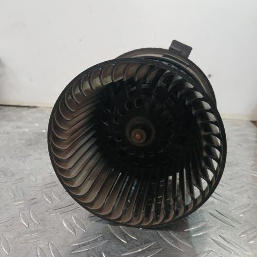 PEUGEOT 2008 1 PHASE 1