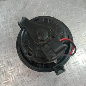 PEUGEOT 2008 1 PHASE 1