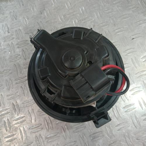 PEUGEOT 2008 1 PHASE 1