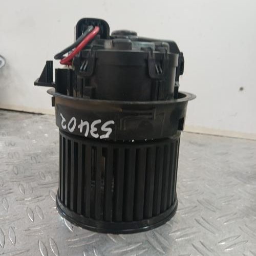 PEUGEOT 2008 1 PHASE 1