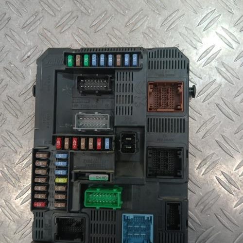 PEUGEOT 2008 1 PHASE 1