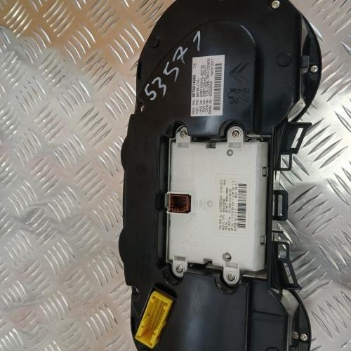 PEUGEOT 5008 1 PHASE 1