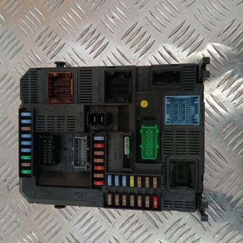 PEUGEOT 208 1 PHASE 1