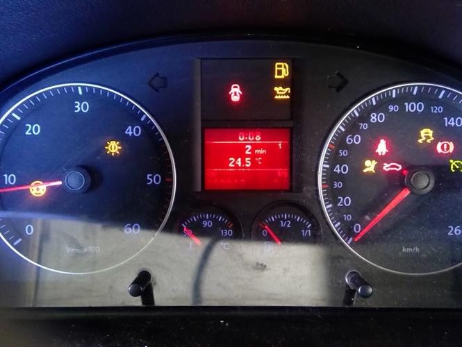 VOLKSWAGEN TOURAN 1 PHASE 1