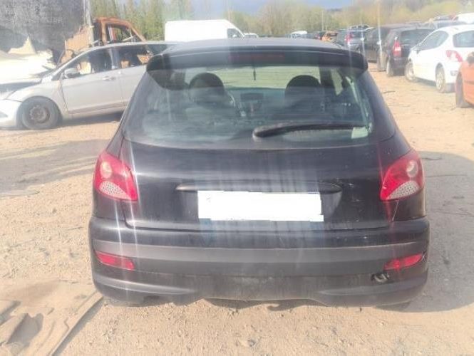 PEUGEOT 206+