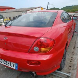 HYUNDAI COUPE 2