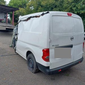 NISSAN NV200