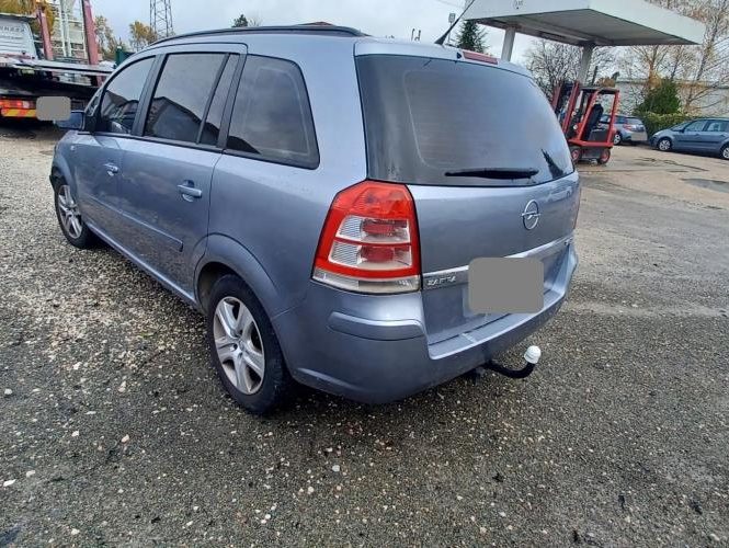 OPEL ZAFIRA B