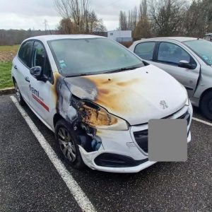 PEUGEOT 208 1 PHASE 2