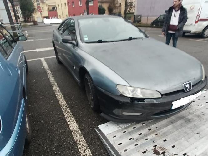 PEUGEOT 406