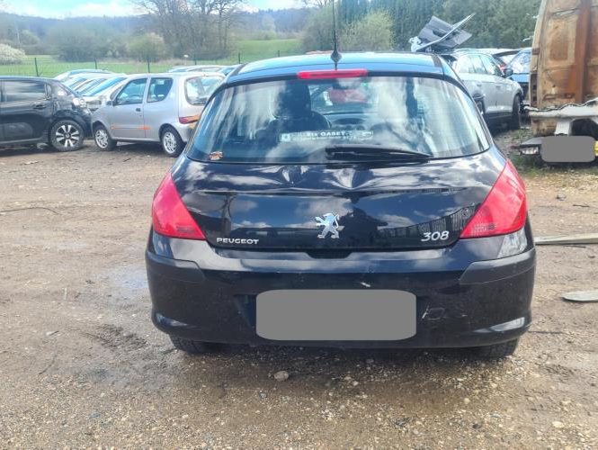 PEUGEOT 308 1