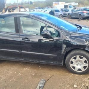 PEUGEOT 308 1