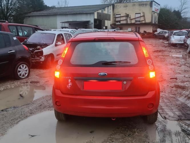 FORD FIESTA 5
