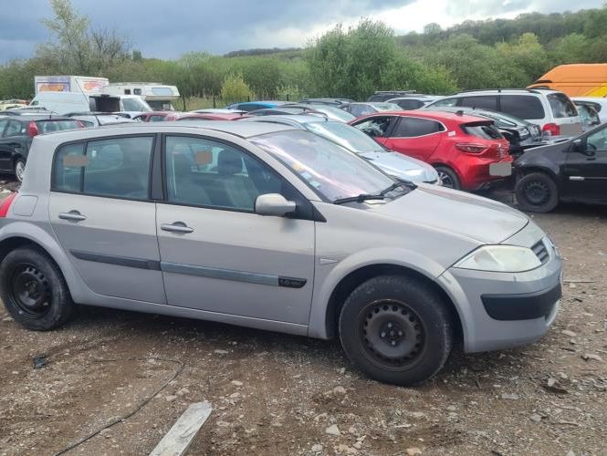 RENAULT MEGANE 2