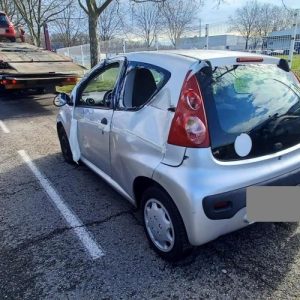 PEUGEOT 107