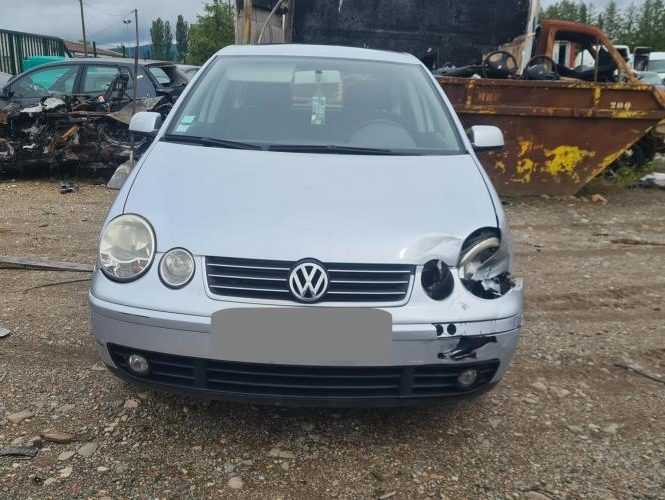 VOLKSWAGEN POLO 4 PHASE 1