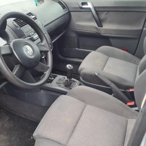 VOLKSWAGEN POLO 4 PHASE 1