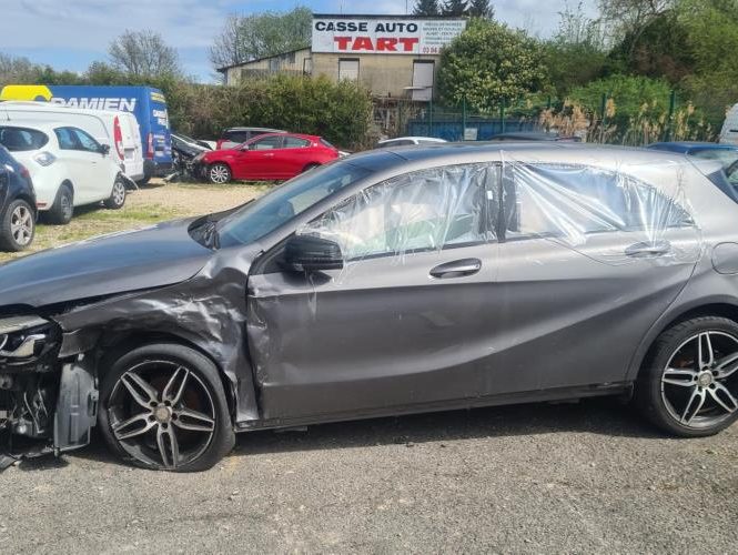 MERCEDES CLASSE A 176 PHASE 2