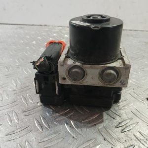 TOYOTA YARIS 2 PHASE 1