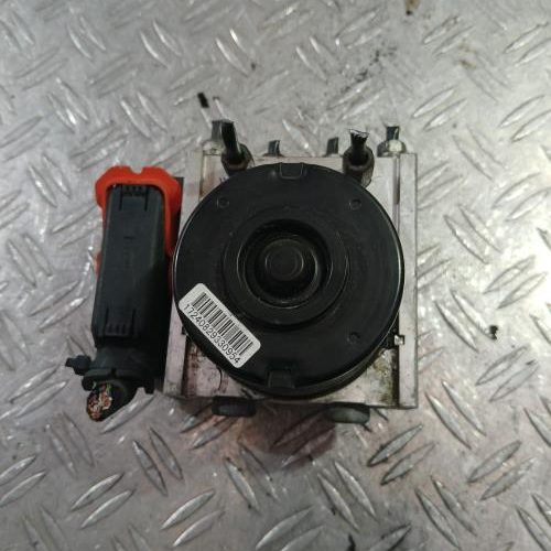 TOYOTA YARIS 2 PHASE 1