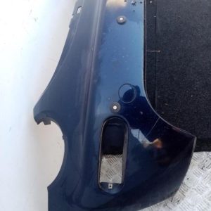 VOLKSWAGEN NEW BEETLE 1