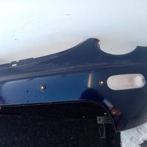 VOLKSWAGEN NEW BEETLE 1