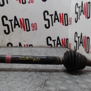 VOLKSWAGEN NEW BEETLE 1