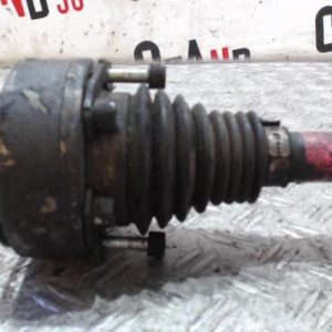 VOLKSWAGEN NEW BEETLE 1