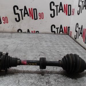 VOLKSWAGEN NEW BEETLE 1