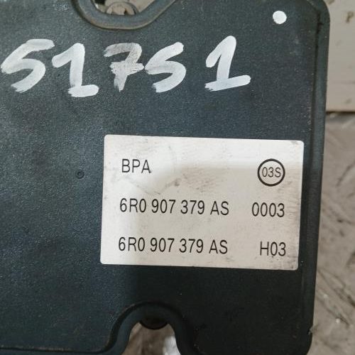 VOLKSWAGEN POLO 5 PHASE 1