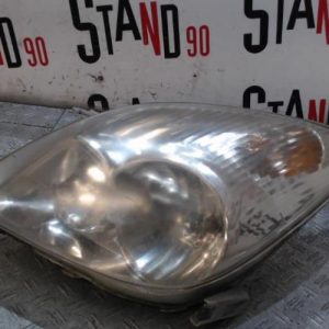 TOYOTA COROLLA VERSO 1