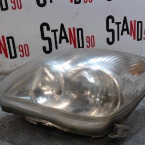 TOYOTA COROLLA VERSO 1