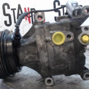 TOYOTA COROLLA VERSO 1