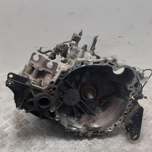 TOYOTA COROLLA VERSO 1