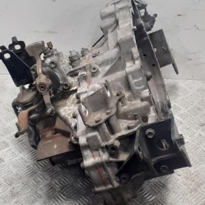 TOYOTA COROLLA VERSO 1