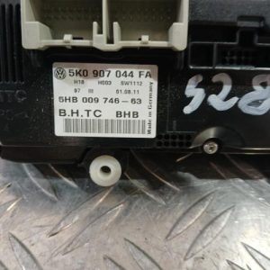 Volkswagen GOLF 1.6 16V TDI CR FAP