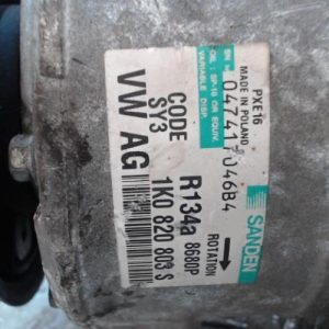 VOLKSWAGEN TOURAN 1 PHASE 1