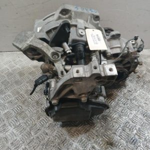 Volkswagen GOLF 1.6 16V TDI CR FAP