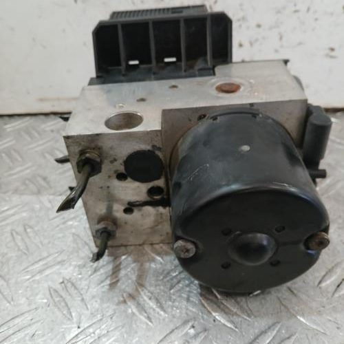 MERCEDES CLASSE E 210