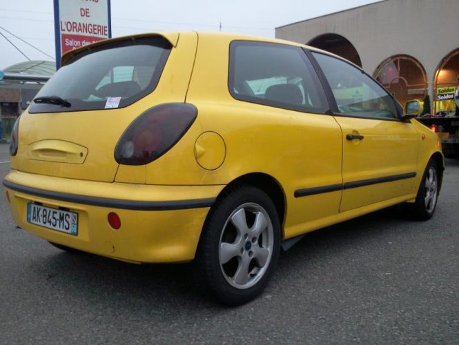 FIAT BRAVO 1