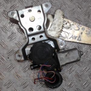 TOYOTA COROLLA VERSO 1