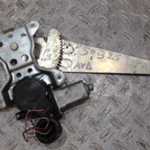 TOYOTA COROLLA VERSO 1