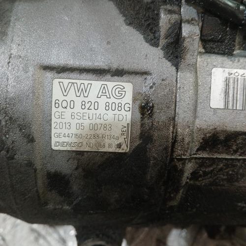 VOLKSWAGEN POLO 5 PHASE 1