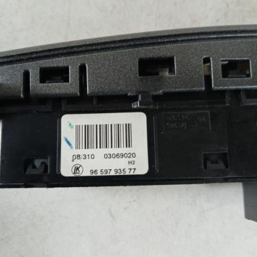 PEUGEOT 308 1 PHASE 1