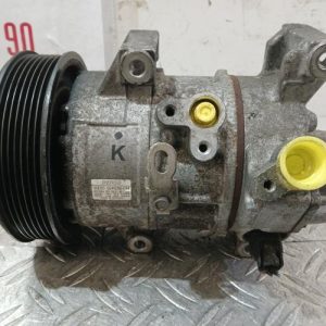 TOYOTA COROLLA VERSO 2